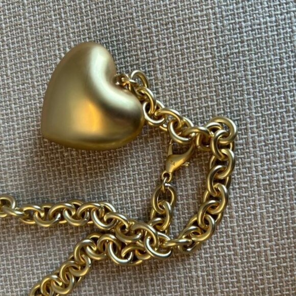 Roxanne Assoulin Gold Heart Necklace - Picture 5 of 6
